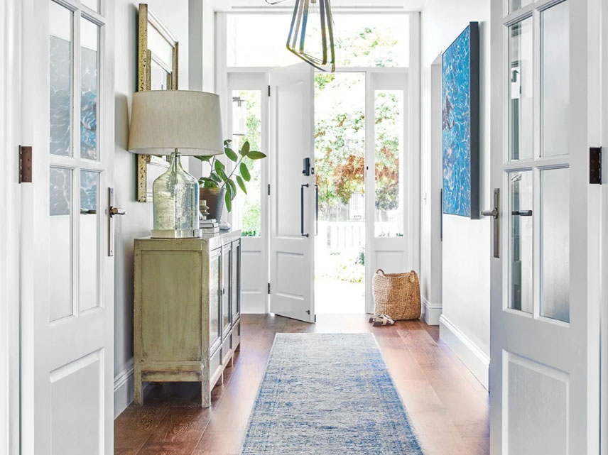 _0009_Entryway Decor Hacks That Make a Bold First Impression