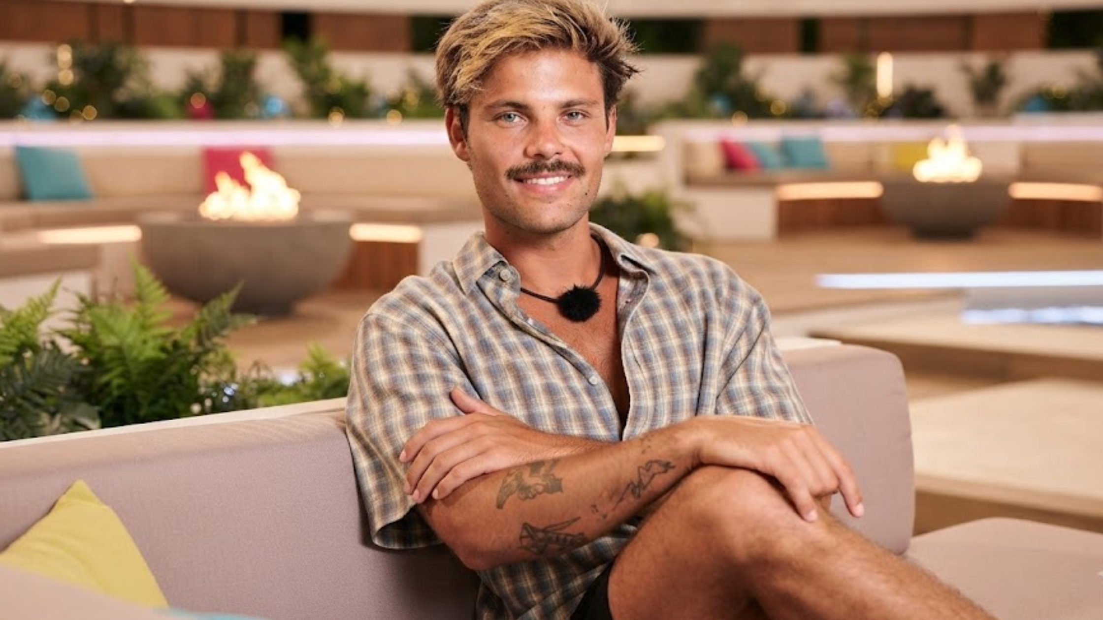 Love Island USA Season 8 Gal Tshneider Plaid Short Sleeve Button Front Shirt